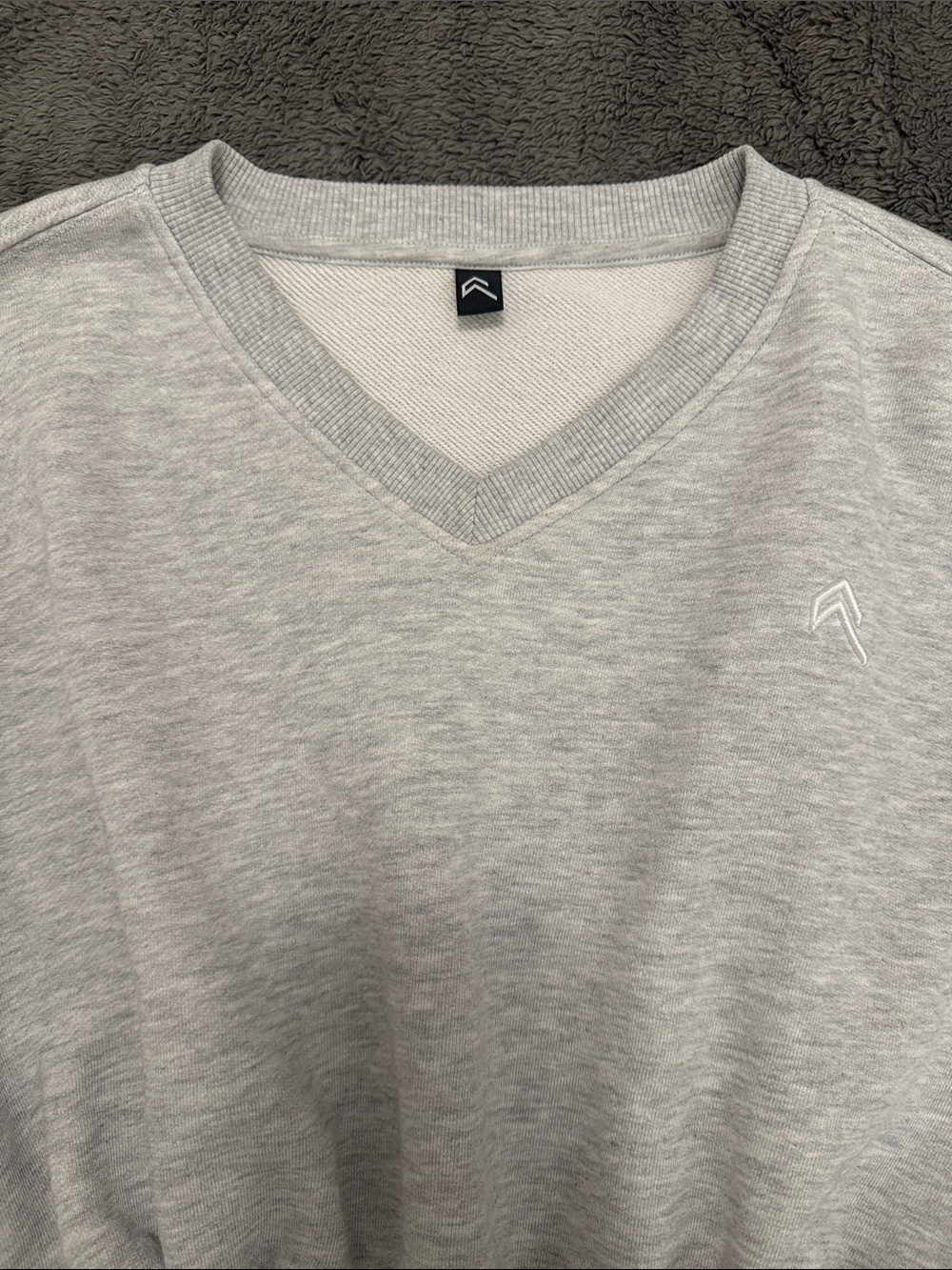 Oner Active Light Gray V-Neck Cropped Sweater - Picture 2 of 7